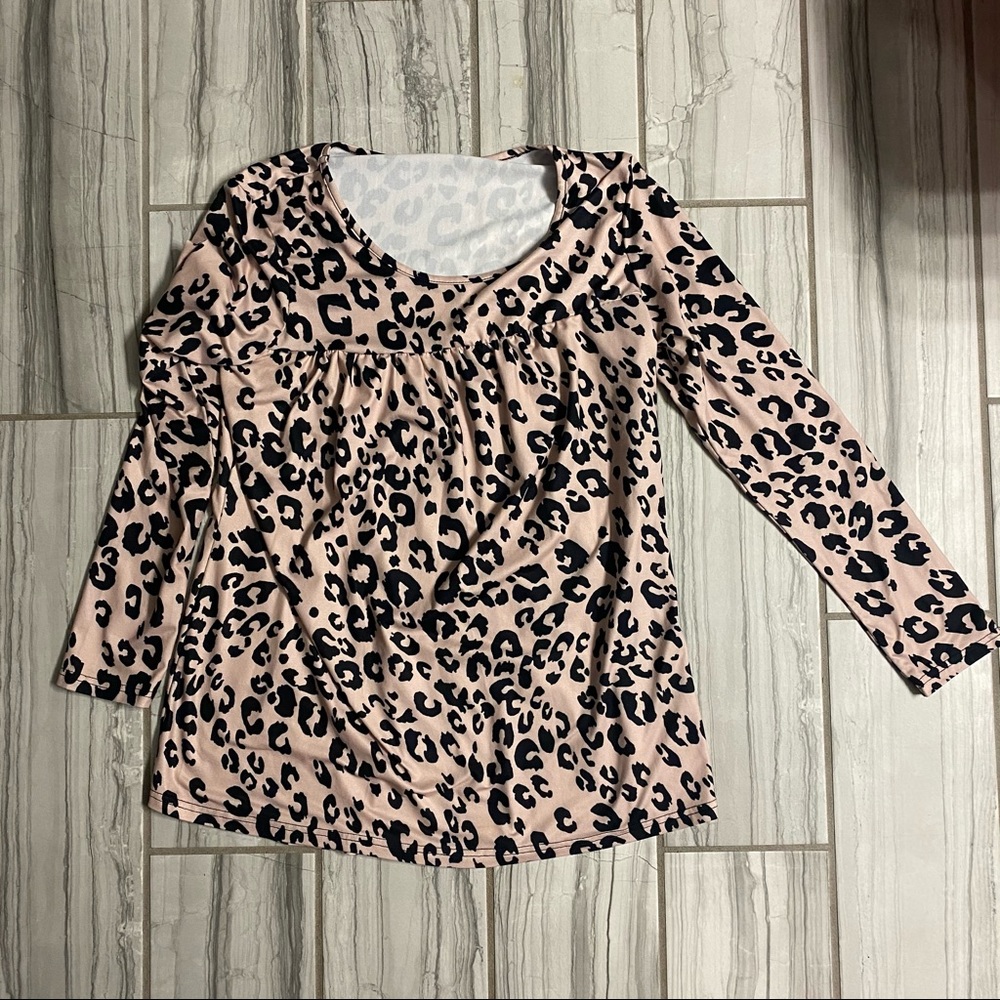 SOFT & cute t-shirt